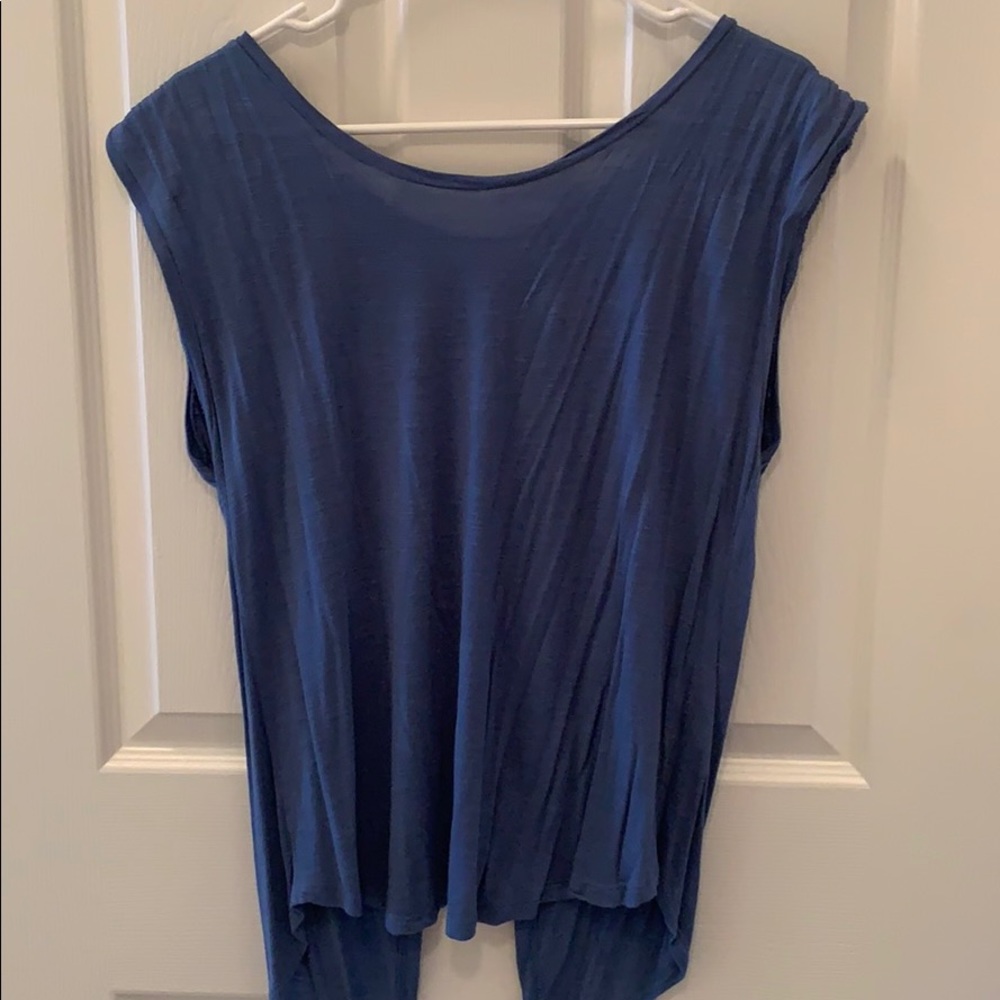 Open back top